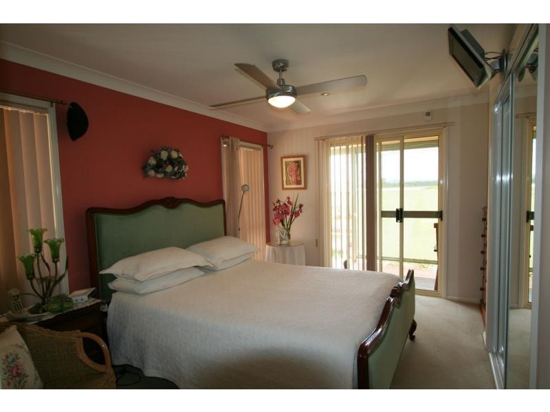 278 Heaton Road, Quorrobolong NSW 2325