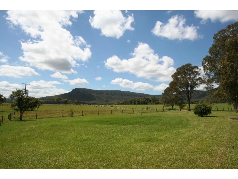 278 Heaton Road, Quorrobolong NSW 2325