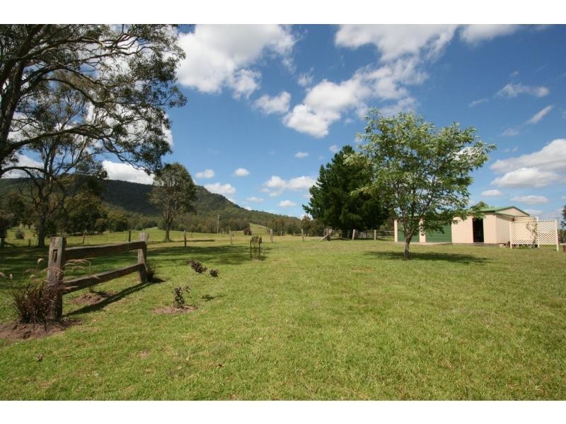 278 Heaton Road, Quorrobolong NSW 2325