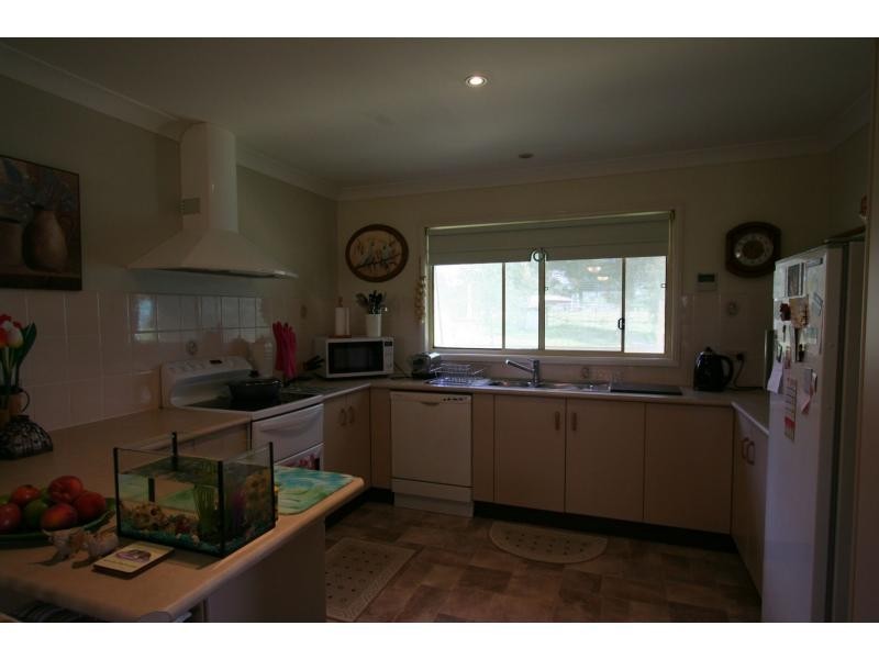 278 Heaton Road, Quorrobolong NSW 2325