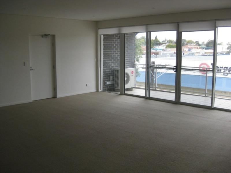 Unit 11 10-14 North Avenue, Cessnock NSW 2325