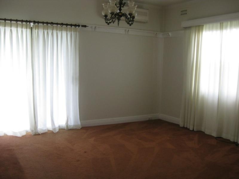 27 Mayfield Street, Cessnock NSW 2325