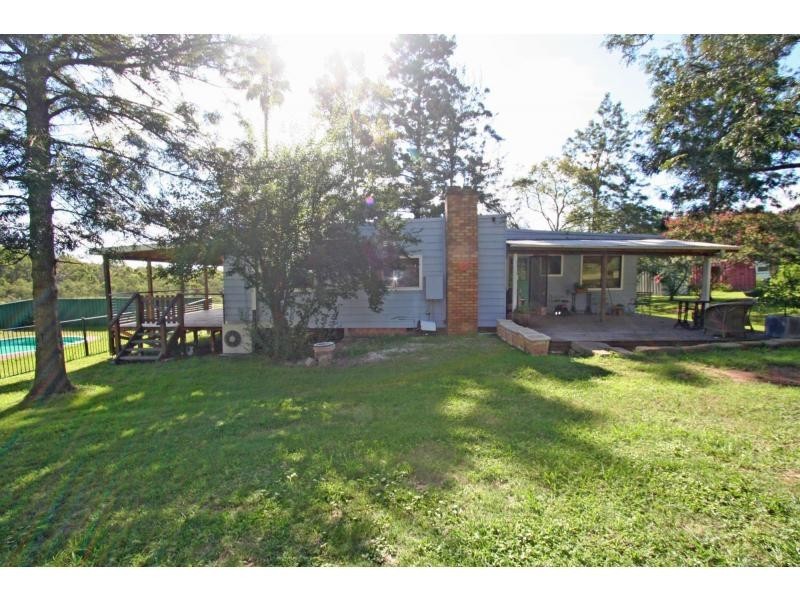 22 Lindsay Road, North Rothbury NSW 2335