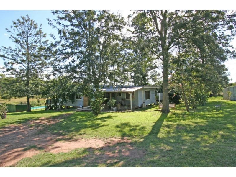 22 Lindsay Road, North Rothbury NSW 2335