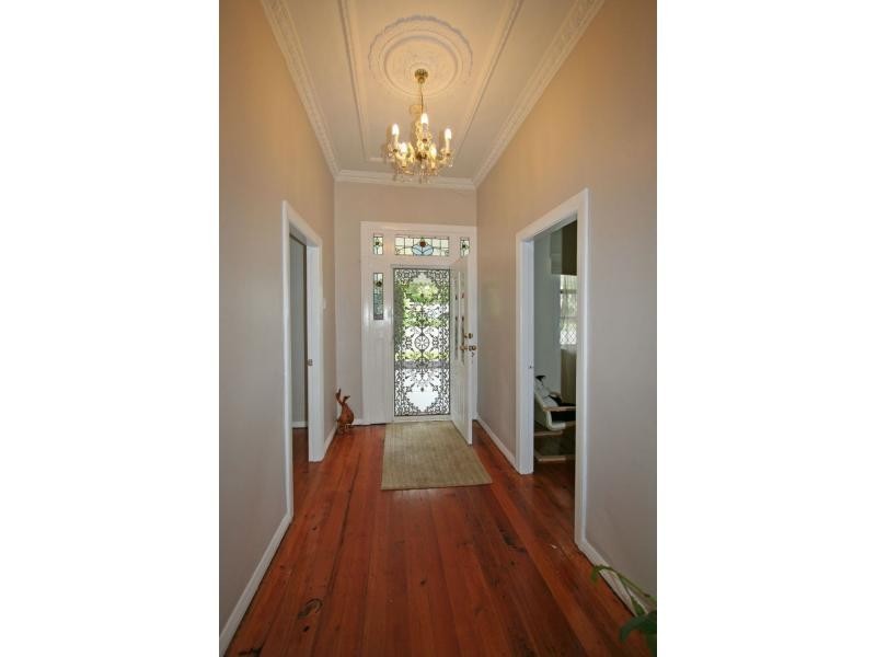 9 Regent Street, Cessnock NSW 2325