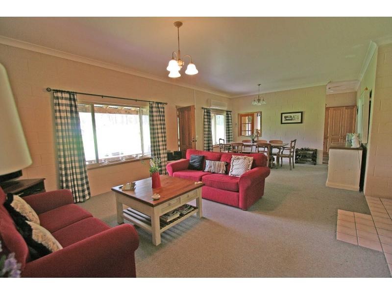 45 McCarthy Lane, Lovedale NSW 2325