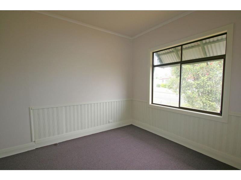 2A Yilgarn Avenue, Cessnock NSW 2325