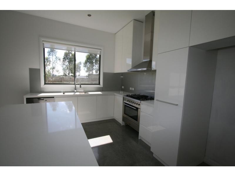 28 Angaphora Drive, Rothbury NSW 2320