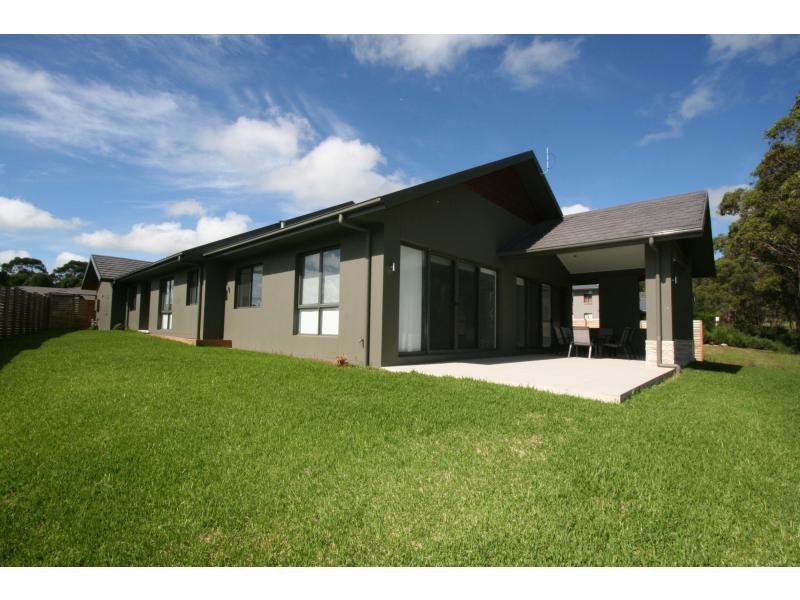 28 Angaphora Drive, Rothbury NSW 2320