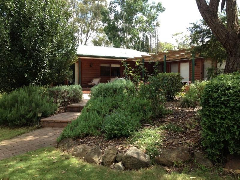 558 Wollombi Road, Broke NSW 2330