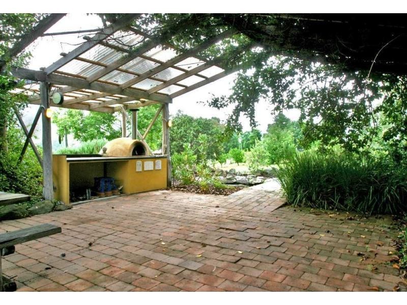 558 Wollombi Road, Broke NSW 2330