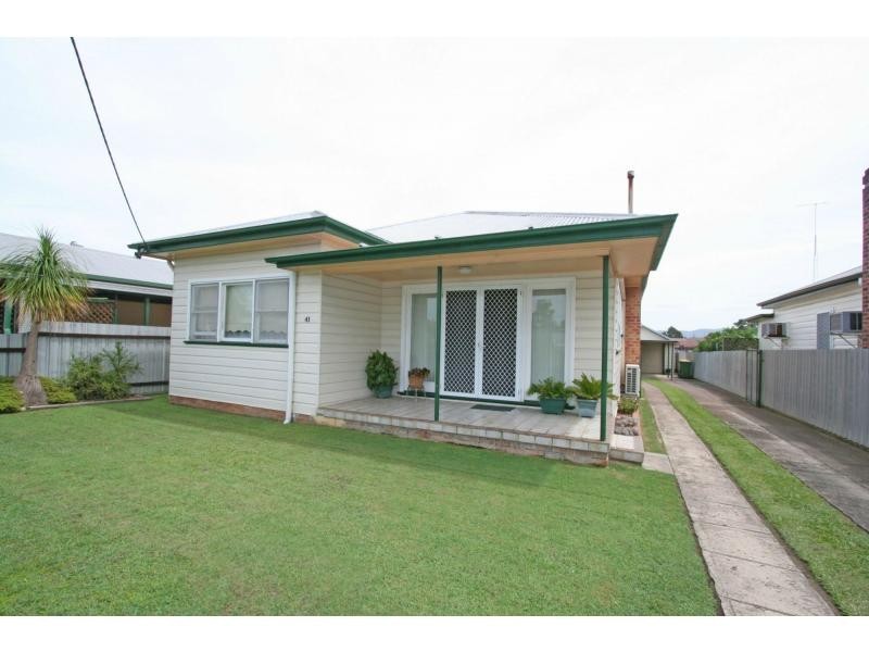 41 Elizabeth Street, Cessnock NSW 2325