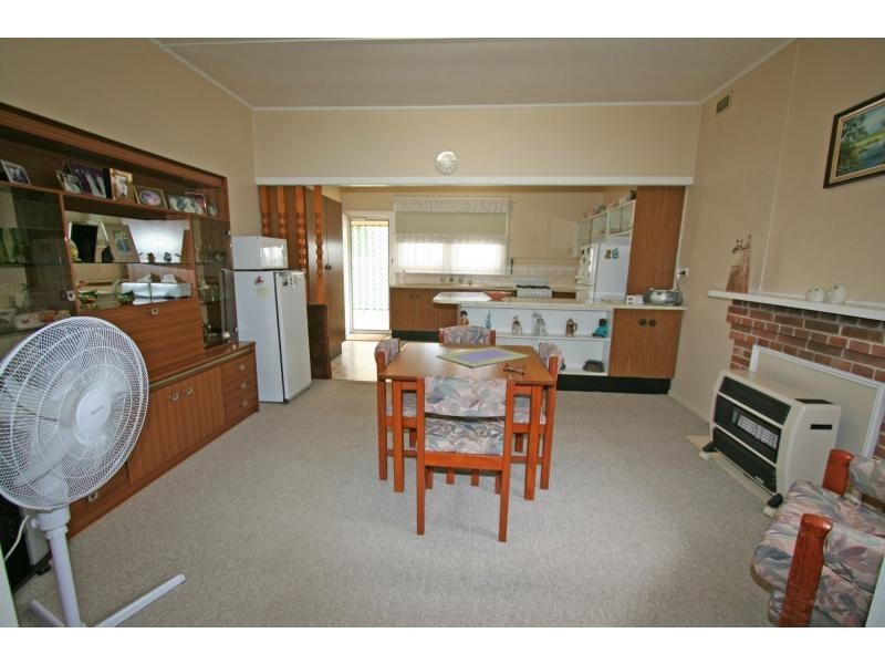 41 Elizabeth Street, Cessnock NSW 2325