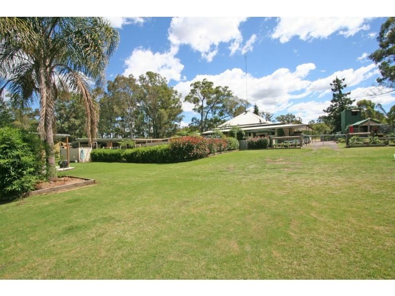 1 Neath Road, Neath NSW 2326