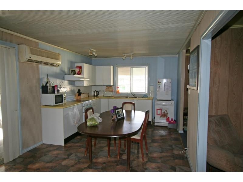 1 Neath Road, Neath NSW 2326