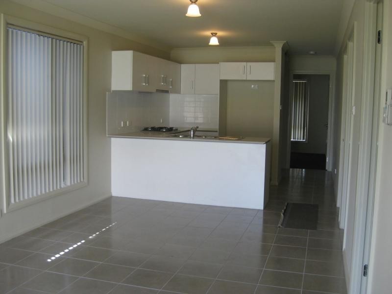 Unit 2, 1 George Street, Cessnock NSW 2325