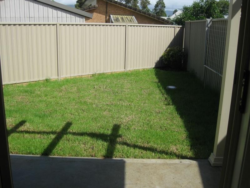 Unit 2, 1 George Street, Cessnock NSW 2325