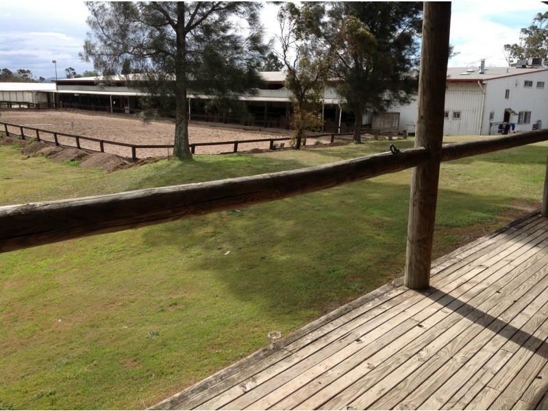 135 Windermere Road, Lochinvar NSW 2321