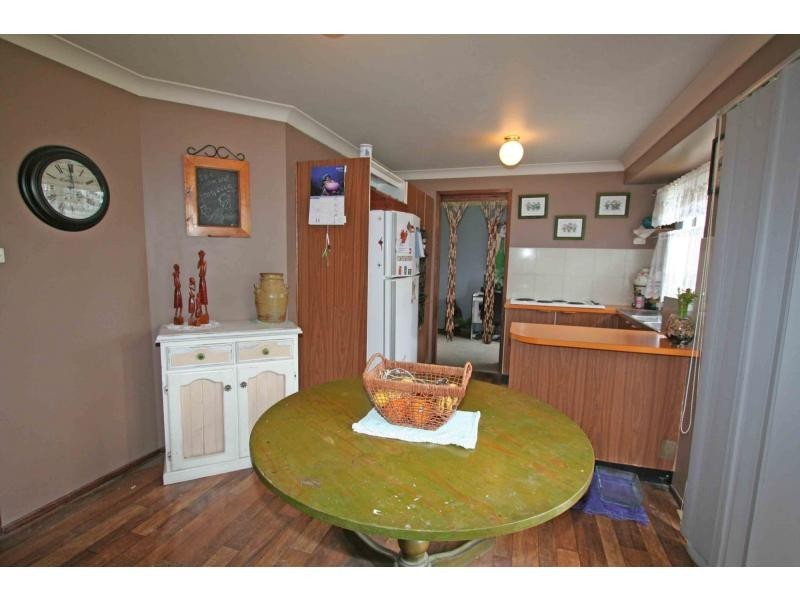 18 Mavis Street, Cessnock NSW 2325