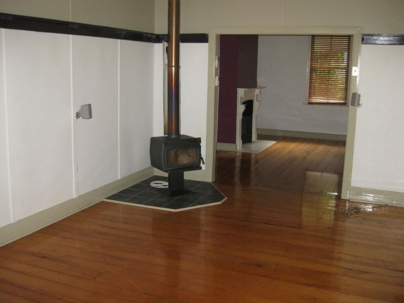 8 King Street, Cessnock NSW 2325