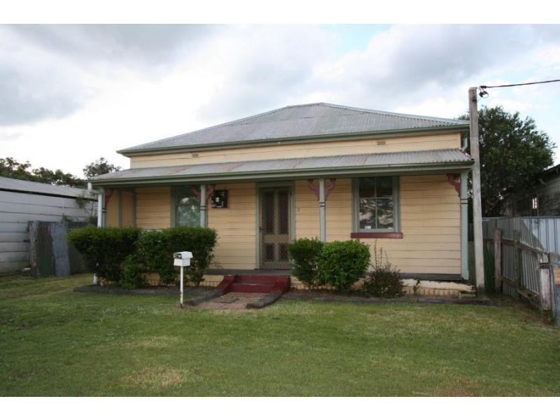 2 McFarlane Street, Cessnock NSW 2325