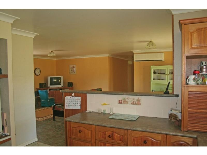34 Campbell Road, Ellalong NSW 2325