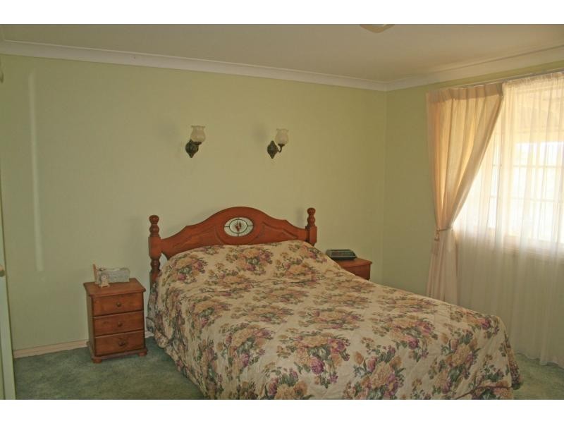 34 Campbell Road, Ellalong NSW 2325