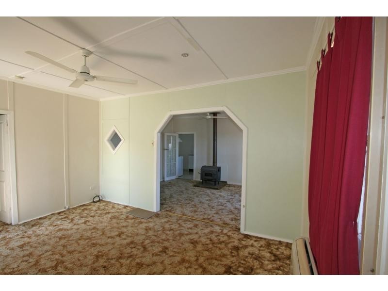 25 Long Street, Cessnock NSW 2325