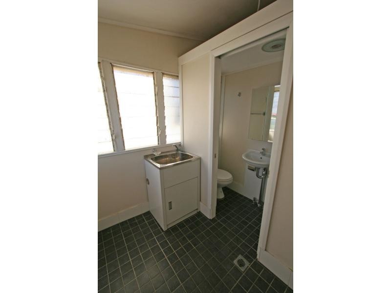 25 Long Street, Cessnock NSW 2325