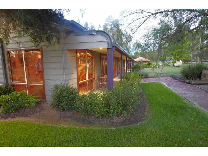 84 Wilderness Road, Lovedale NSW 2325