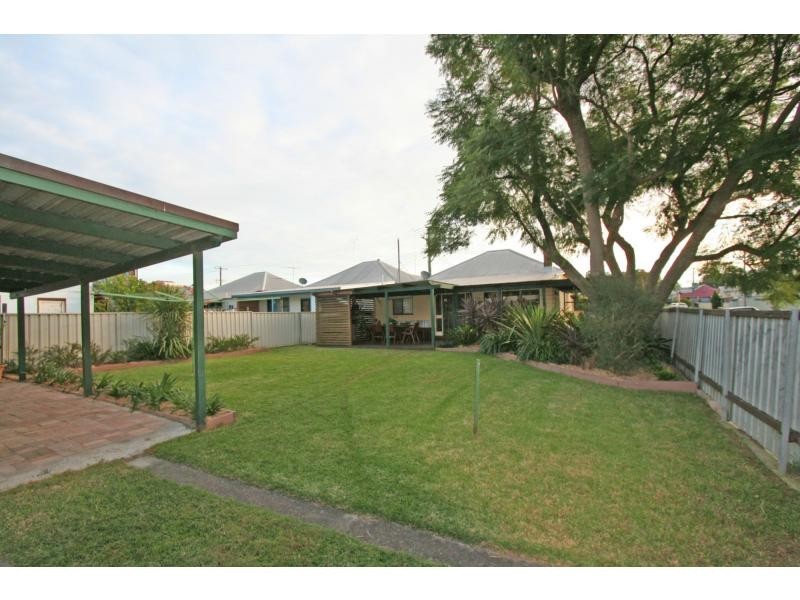 32 Church Street, Cessnock NSW 2325