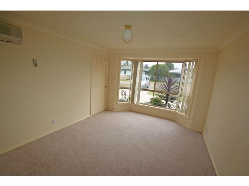 1/4A Nelson Street, Cessnock NSW 2325