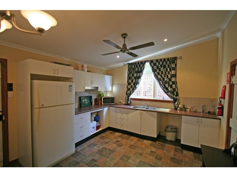 3 & 5 Water Street, Greta NSW 2334
