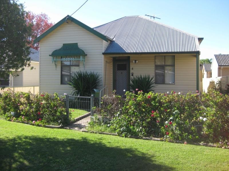 8 Koree Street, Cessnock NSW 2325