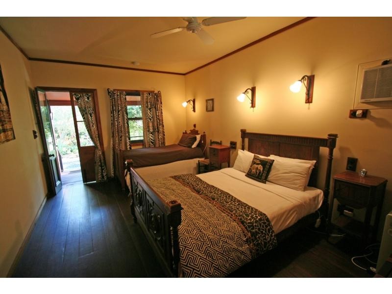 3 & 5 Water Street, Greta NSW 2334