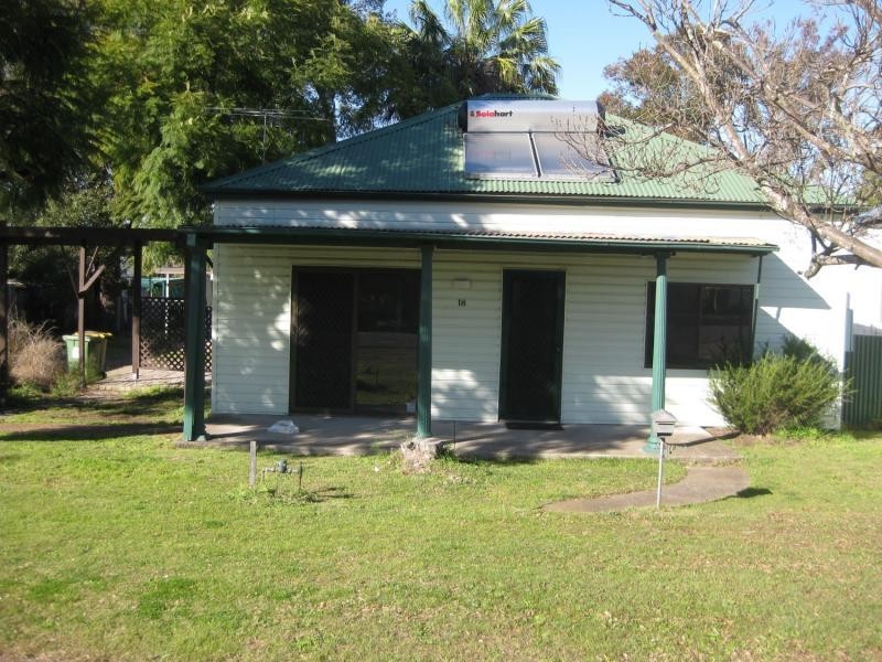 18 Harris Street, Cessnock NSW 2325