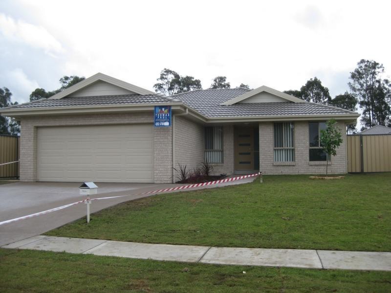 5 Brunello Street, Cessnock NSW 2325