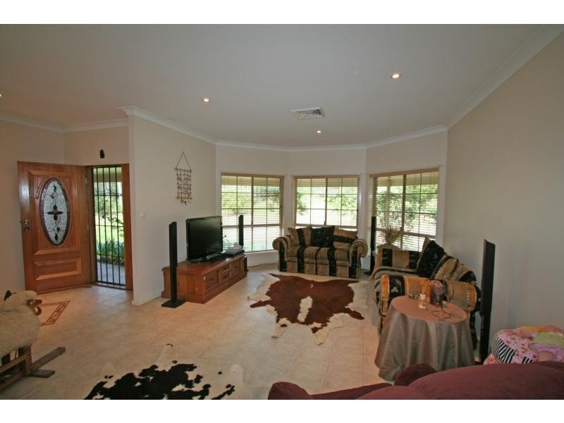 55 Dunlop Drive, Paxton NSW 2325