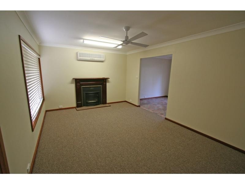 297 Wollombi Road, Bellbird NSW 2325