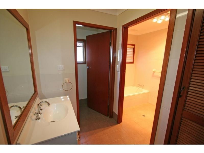 297 Wollombi Road, Bellbird NSW 2325