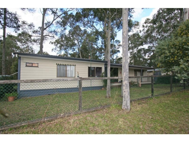 20 Stirling Street, Abernethy NSW 2325