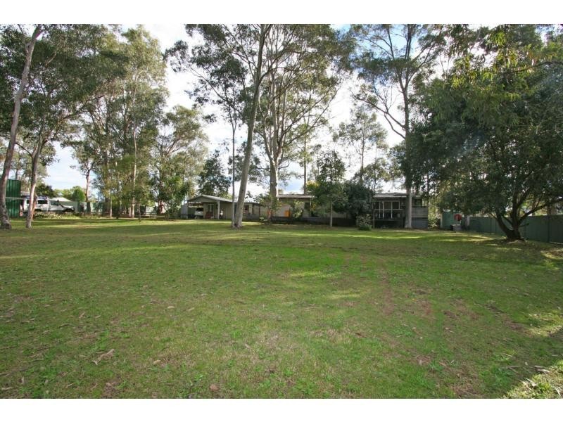 20 Stirling Street, Abernethy NSW 2325