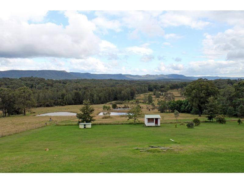 123 Wollong Road, Quorrobolong NSW 2325