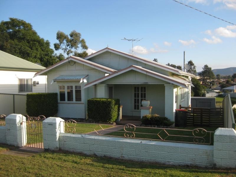 23 Mills Crescent, Cessnock NSW 2325