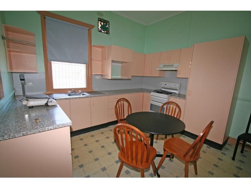 27 View Street, Cessnock NSW 2325