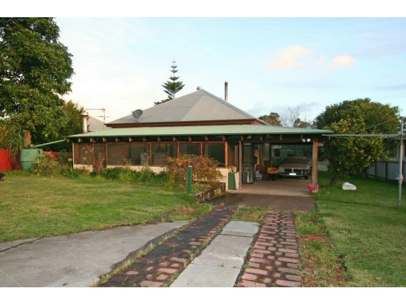 8 Cessnock Street, Aberdare NSW 2325