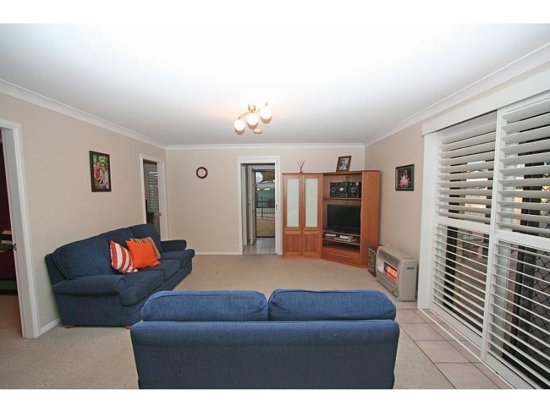 19 Guest Street, Cessnock NSW 2325