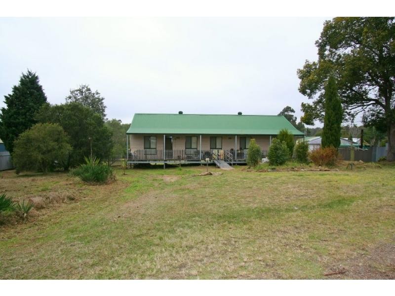 42 Charles Street, Abermain NSW 2326