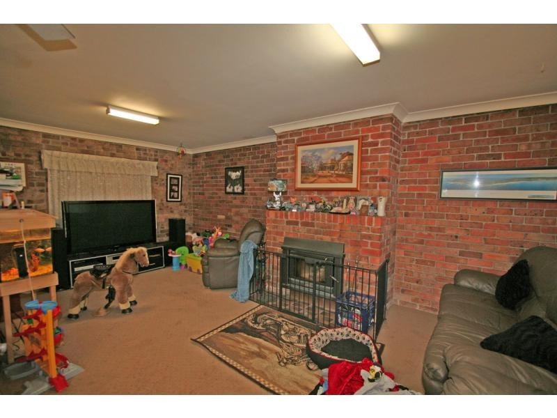 93 Lodge Road, Lovedale NSW 2325