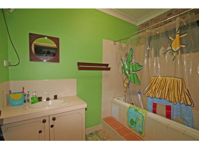 93 Lodge Road, Lovedale NSW 2325